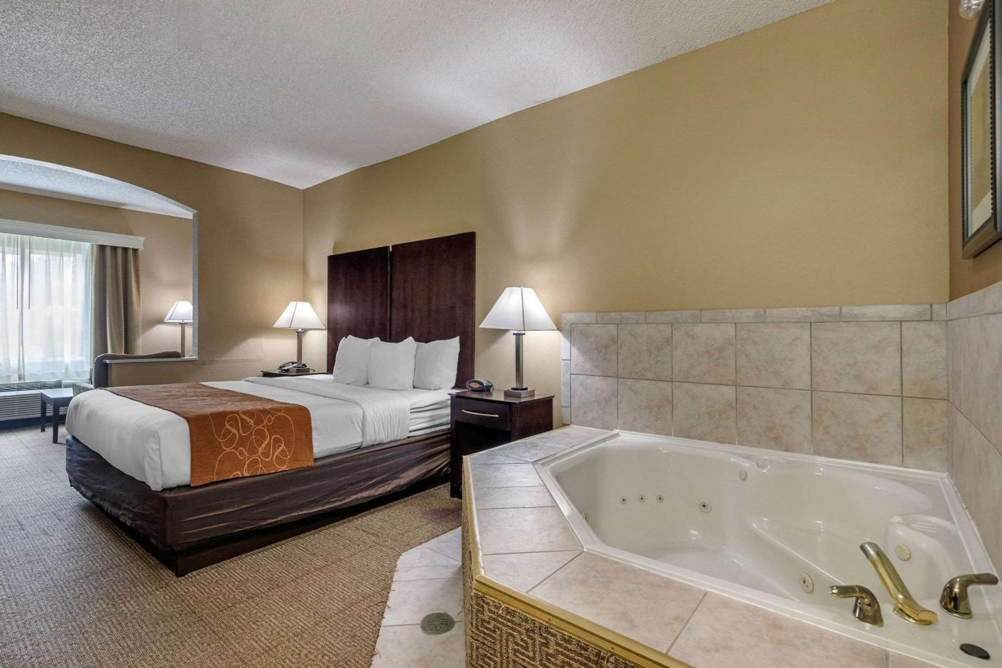 Comfort Suites The Colony - Plano West Ngoại thất bức ảnh